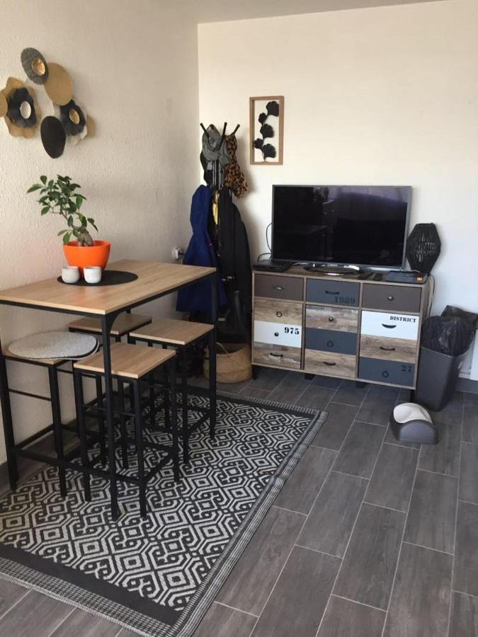 Appartement T2 27M² Meuble, Vue Mer A 50M De La Plage Narbonne-Plage Buitenkant foto